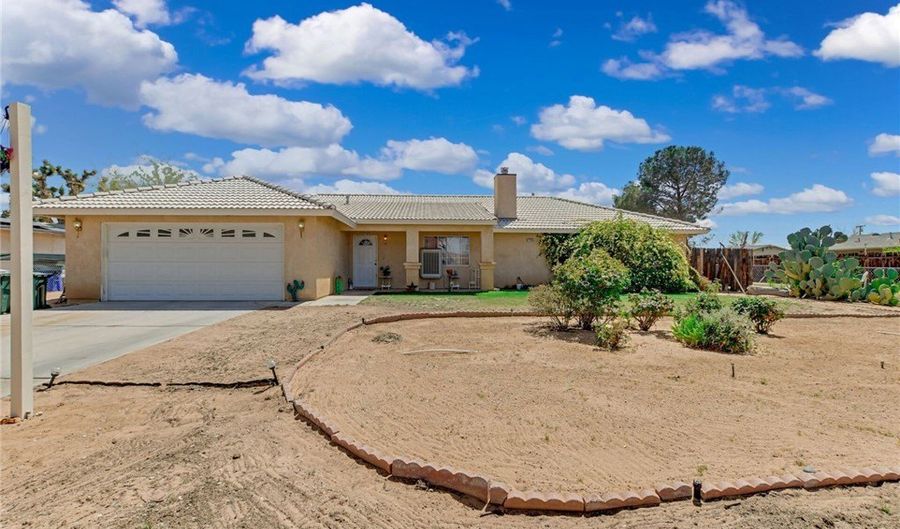 21919 Standing Rock Ave, Apple Valley, CA 92307 - 4 Beds, 2 Bath