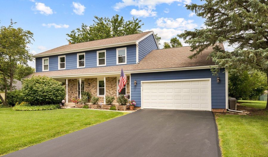 710 Sprucetree Ln, Algonquin, IL 60102 - 4 Beds, 3 Bath