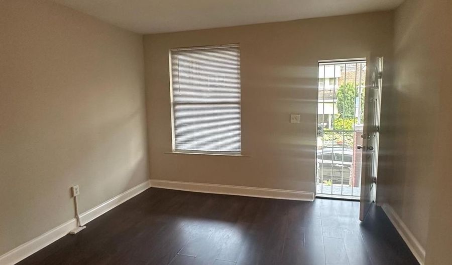2852 W MULBERRY St, Baltimore, MD 21223 - 3 Beds, 2 Bath
