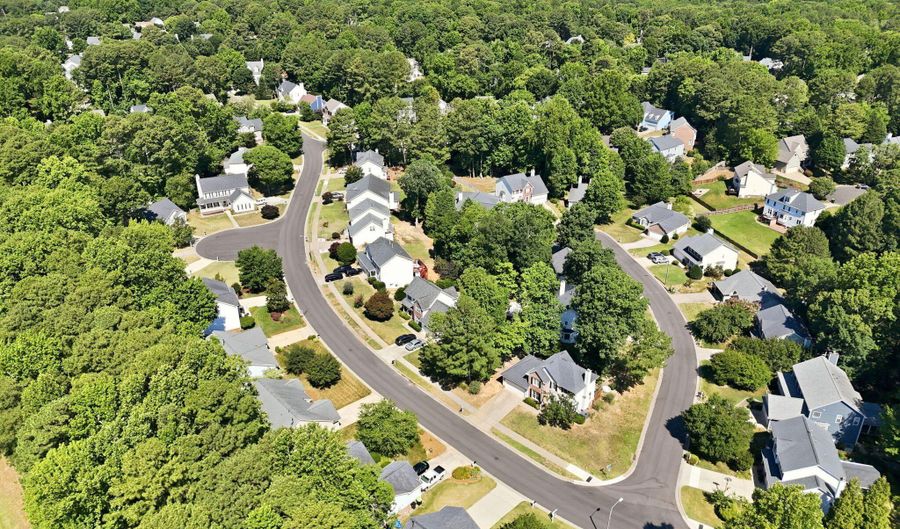 1219 Waterford Green Dr, Apex, NC 27502 - 3 Beds, 2 Bath