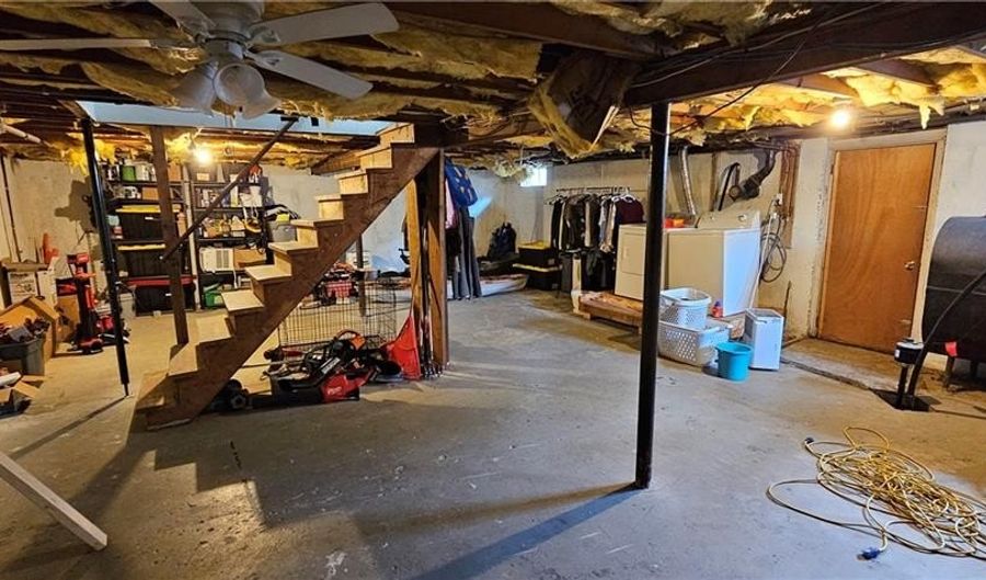 68 North Rd, Burrillville, RI 02859 - 3 Beds, 1 Bath