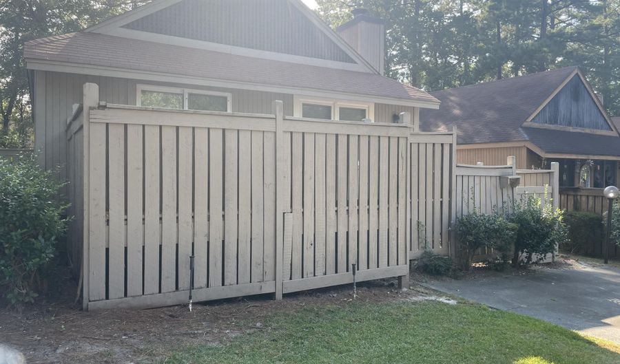 12 Bluff Pointe Way, Aiken, SC 29803 - 2 Beds, 2 Bath