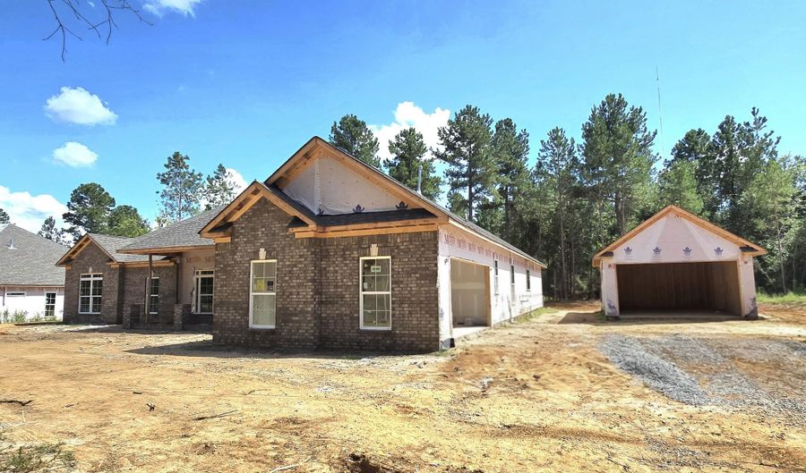 1065 Bellingham Dr, Beech Island, SC 29842 - 4 Beds, 3 Bath