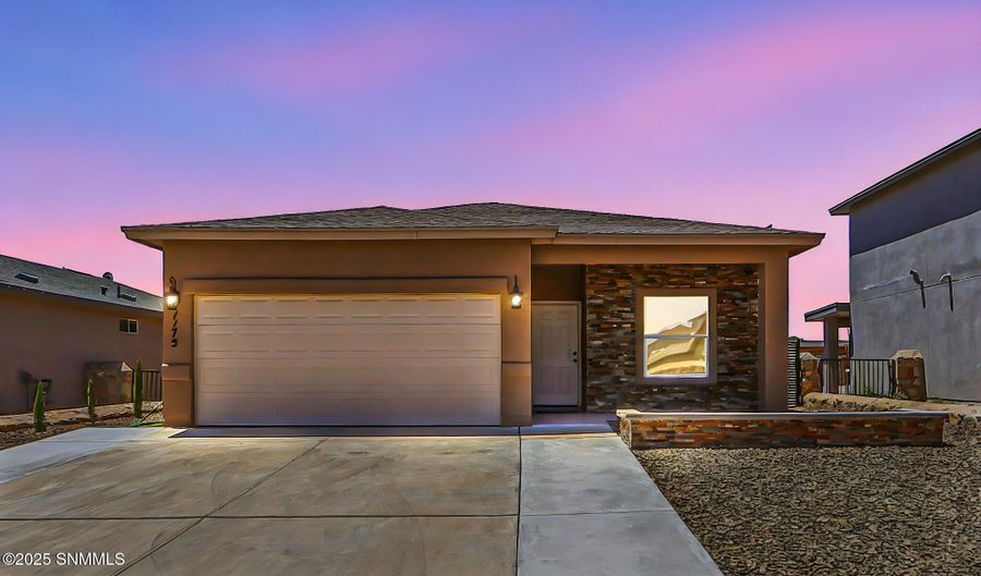 1175 Yucatan Pl, Anthony, NM 88021 - 3 Beds, 2 Bath