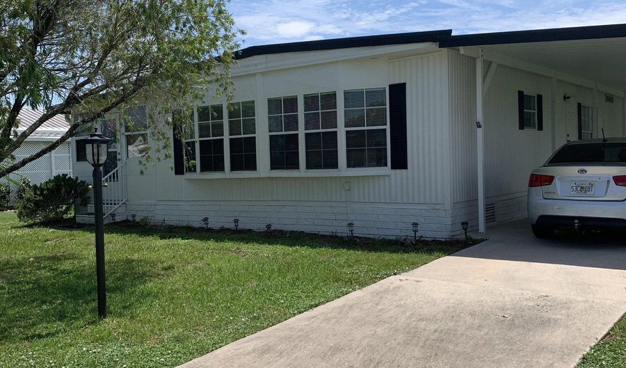 913 Fir St, Barefoot Bay, FL 32976 - 2 Beds, 2 Bath