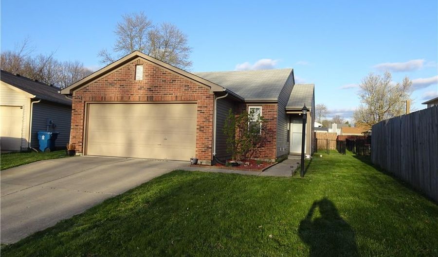 7617 Buck Valley Ct, Indianapolis, IN 46217 - 3 Beds, 2 Bath