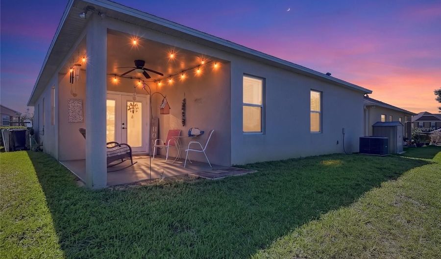 5739 DORNICH Dr, Auburndale, FL 33823 - 3 Beds, 2 Bath