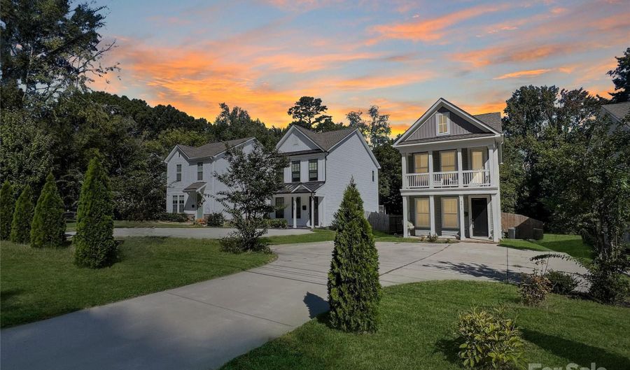 2817 Shamrock Dr, Charlotte, NC 28205 - 3 Beds, 3 Bath