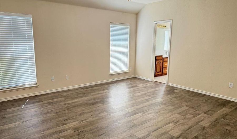 1435 Kingsley Dr, Allen, TX 75013 - 4 Beds, 2 Bath