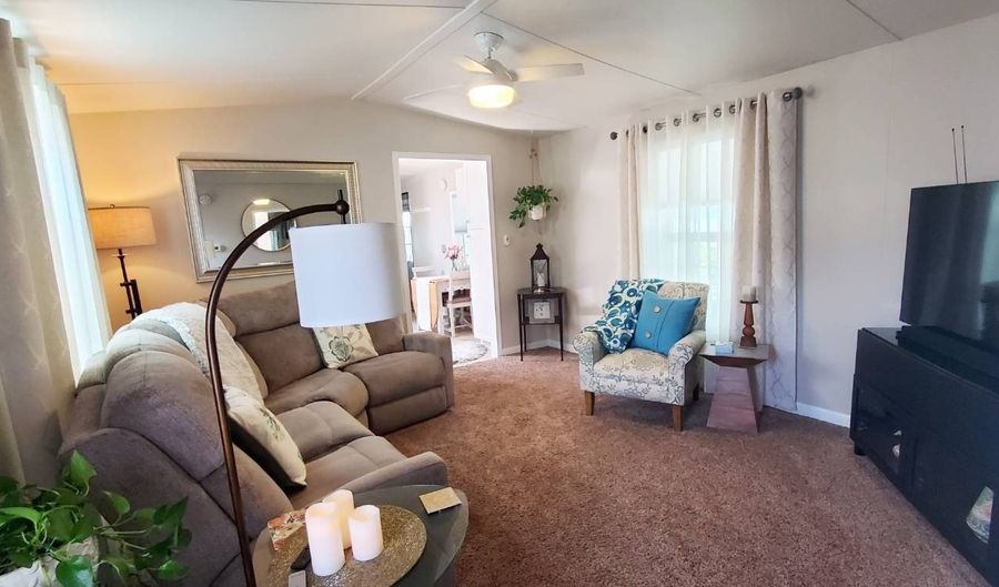 10550 SE 70th Ave 8, Milwaukie, OR 97222 - 2 Beds, 1 Bath