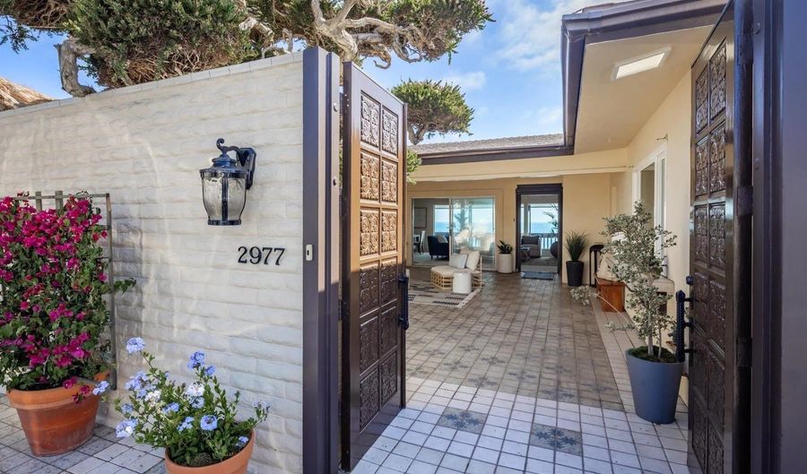 2977 Ocean St, Carlsbad, CA 92008 - 6 Beds, 7 Bath