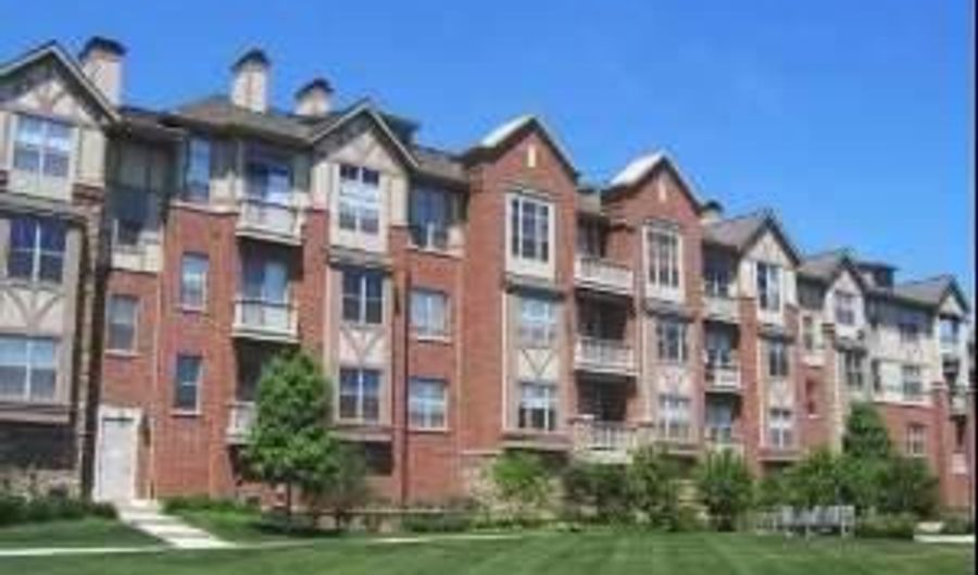 1950 FARNSWORTH Ln 104, Northbrook, IL 60062 - 1 Beds, 1 Bath