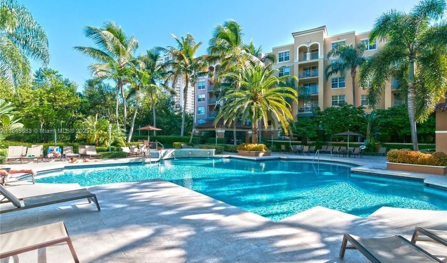 19555 E Country Club Dr 8502, Aventura, FL 33180 - 3 Beds, 2 Bath