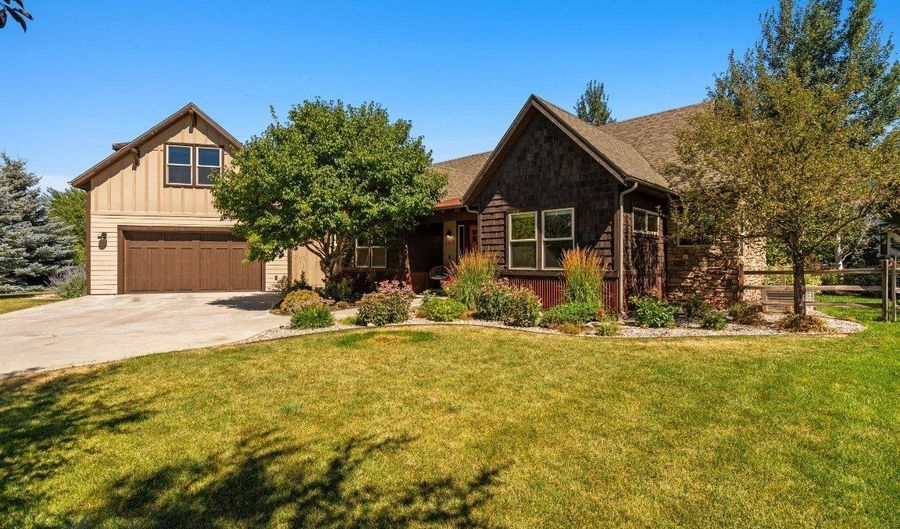 2452 Creekwood Dr, Bozeman, MT 59715 - 4 Beds, 3 Bath