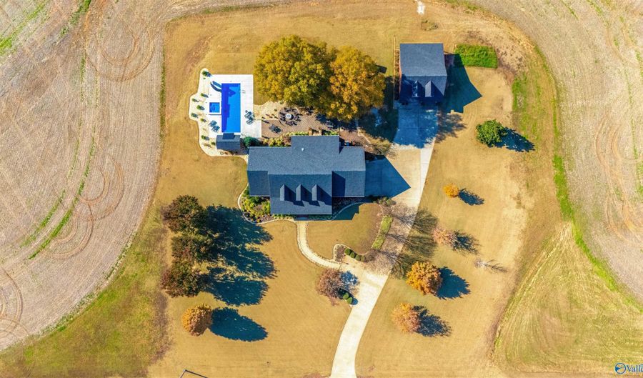 13843 Seven Mile Post Rd, Athens, AL 35611 - 4 Beds, 3 Bath