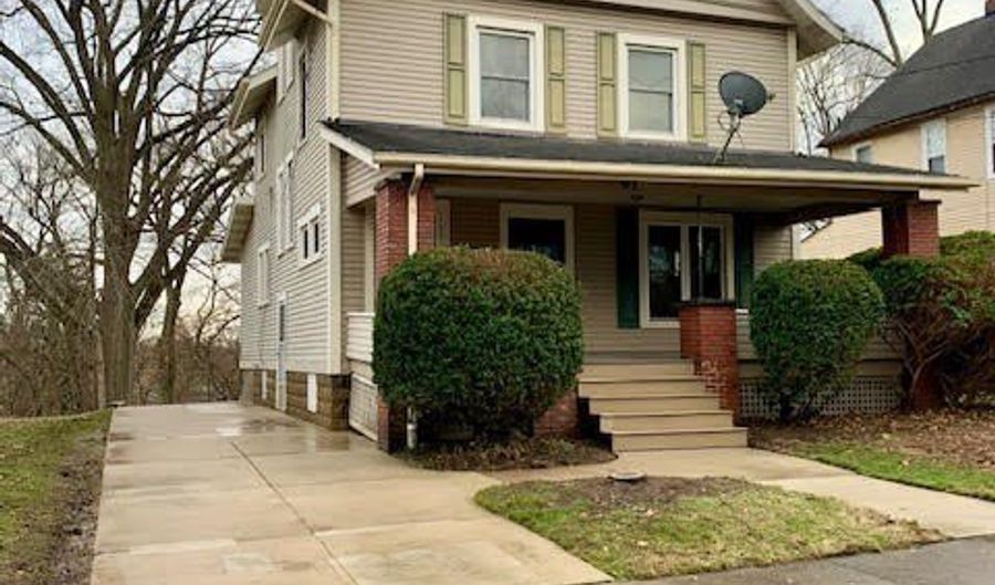 91 Mount View Ave, Akron, OH 44303 - 4 Beds, 2 Bath