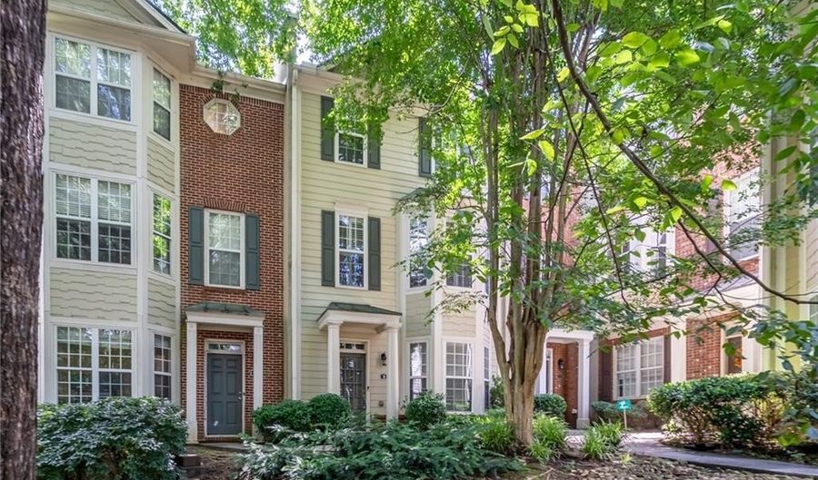 1335 Church St C8, Decatur, GA 30030 - 3 Beds, 4 Bath