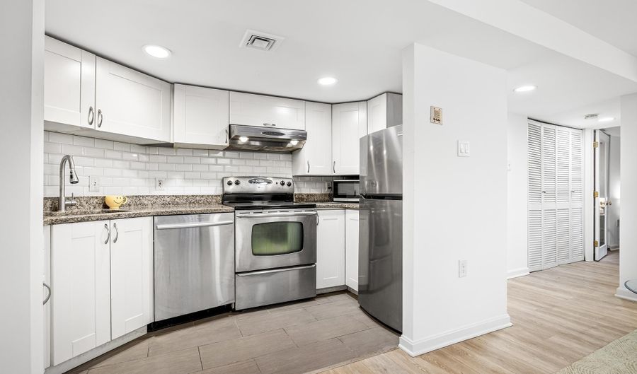 1438 MERIDIAN Pl NW Ll1, Washington, DC 20010 - 2 Beds, 1 Bath