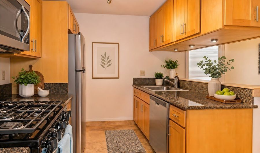 91-1135 Puamaeole St 20D, Ewa Beach, HI 96706 - 1 Beds, 1 Bath