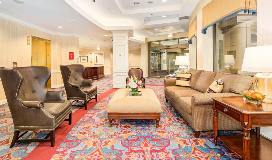 900 N TAYLOR St 2025, Arlington, VA 22203 - 2 Beds, 2 Bath