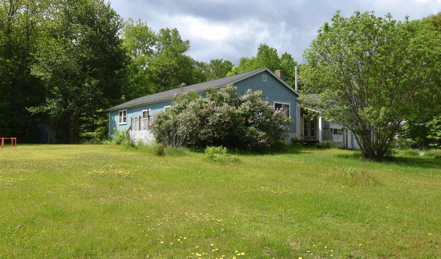 1936 Franklin Pierce Hwy, Barrington, NH 03825 - 2 Beds, 1 Bath