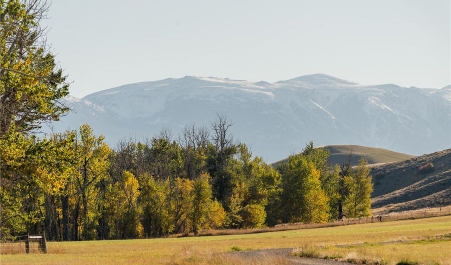 104 Running River Way, Absarokee, MT 59001 - 7 Beds, 5 Bath