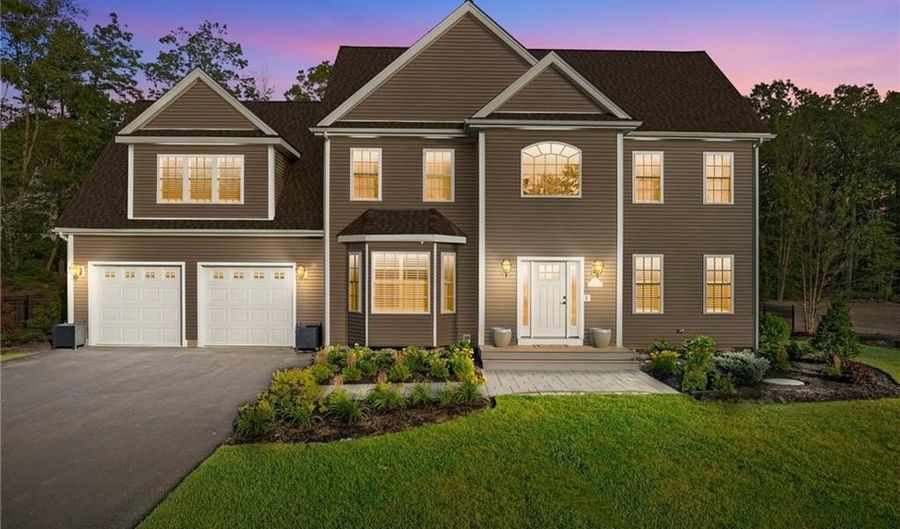 3 Kelsey Eden Way, Cumberland, RI 02864 - 4 Beds, 3 Bath