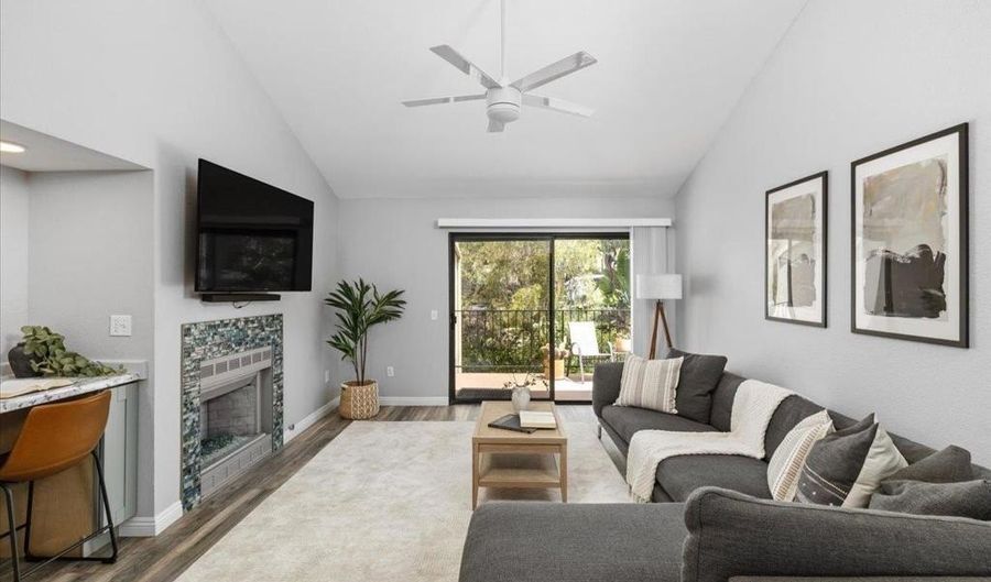 7319 Calle De Fuentes, Carlsbad, CA 92009 - 2 Beds, 2 Bath