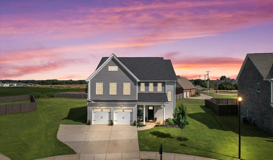 24432 Beacon Cir, Athens, AL 35613 - 4 Beds, 3 Bath