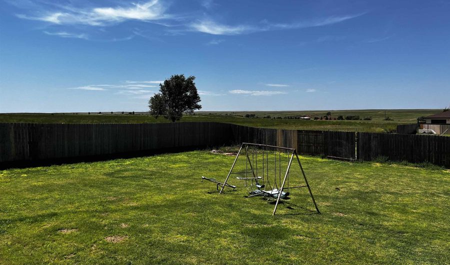 515 Avenue N, Beaver, OK 73932 - 3 Beds, 2 Bath