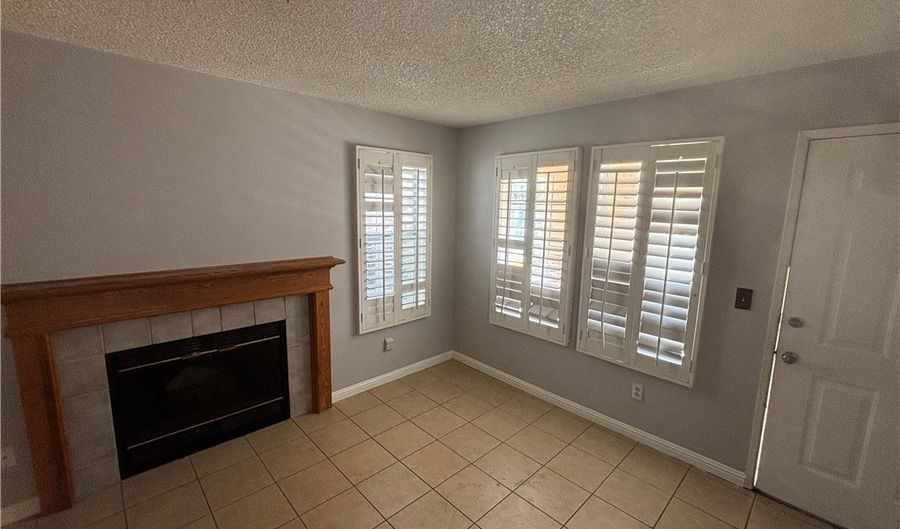3450 ERVA St 136, Las Vegas, NV 89117 - 2 Beds, 2 Bath