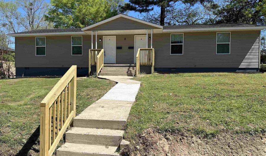 8 A Hiland Pl, Benton, AR 72015 - 2 Beds, 1 Bath