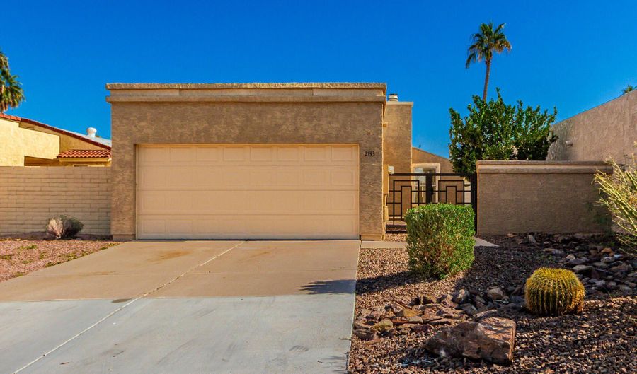 2133 N APOLLO Ct, Chandler, AZ 85224 - 2 Beds, 2 Bath