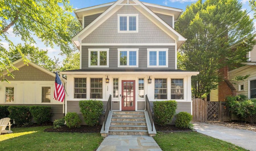 132 S GARFIELD St, Arlington, VA 22204 - 5 Beds, 5 Bath