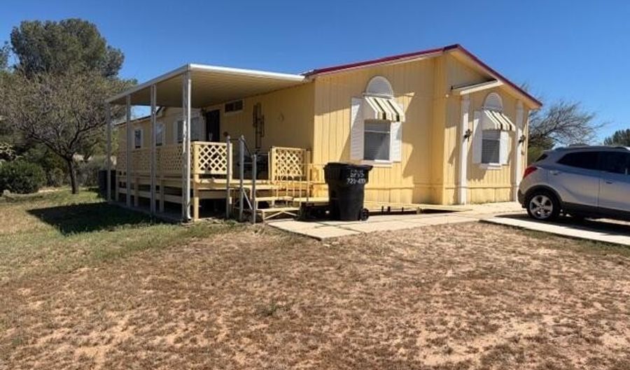 301 N Mescal Rd, Benson, AZ 85602 - 3 Beds, 2 Bath