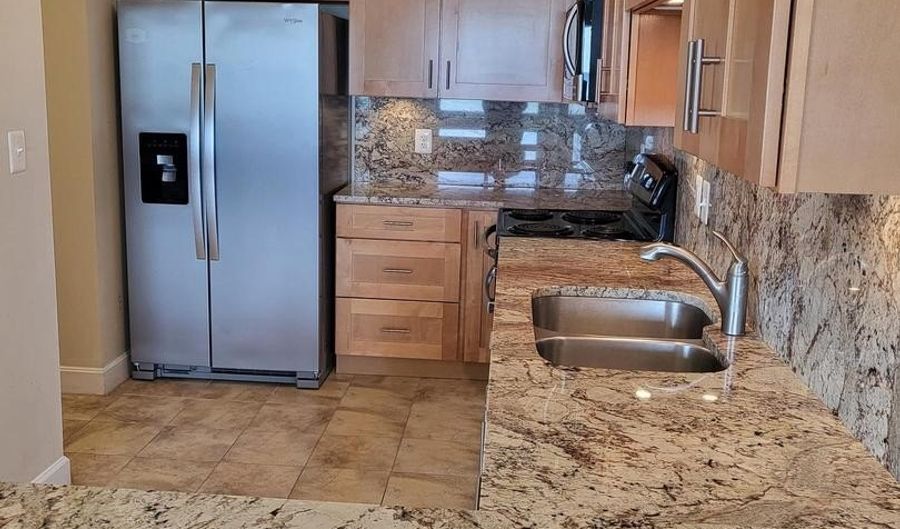 1300 CRYSTAL Dr #1404S, Arlington, VA 22202 - 2 Beds, 2 Bath
