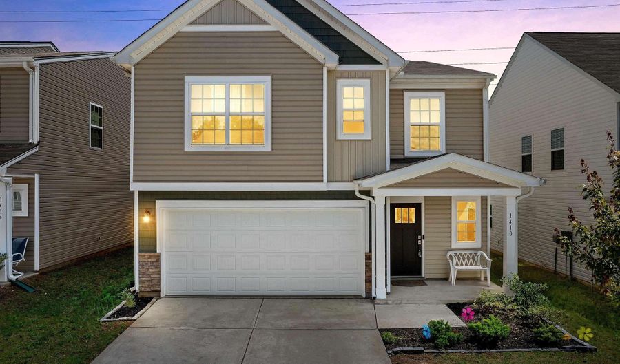 1410 Penrith Ct, Boiling Springs, SC 29316 - 5 Beds, 3 Bath