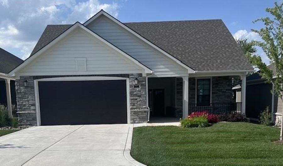 820 E Park Pl, Andover, KS 67002 - 2 Beds, 2 Bath
