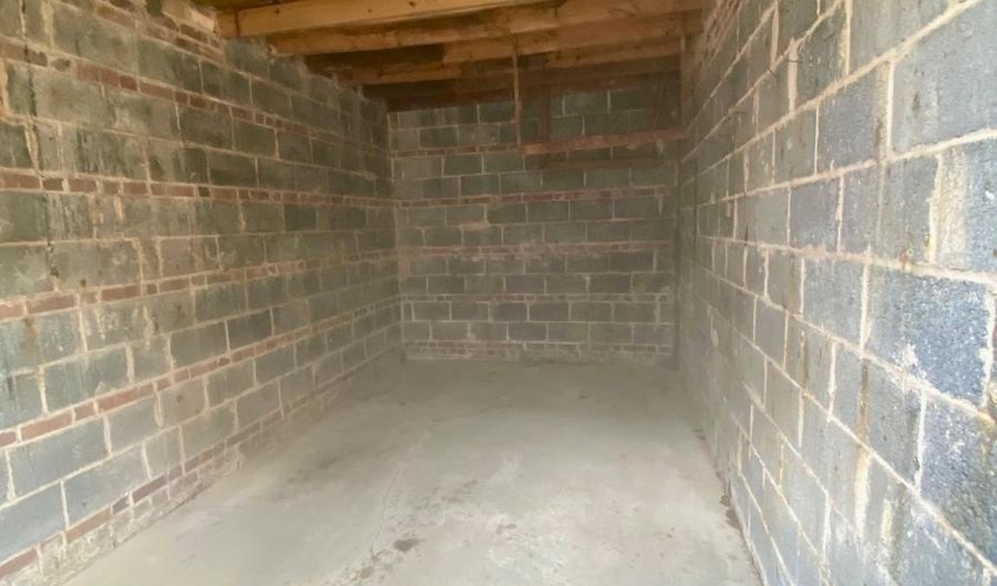 2915 OAKFORD Ave, Baltimore, MD 21215 - 0 Beds, 0 Bath