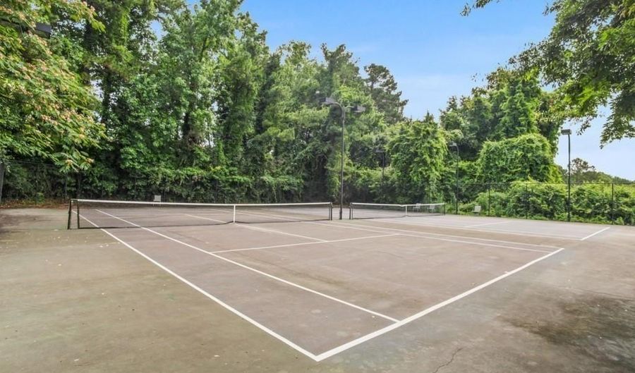 4115 Pine Heights Dr NE, Atlanta, GA 30324 - 2 Beds, 2 Bath
