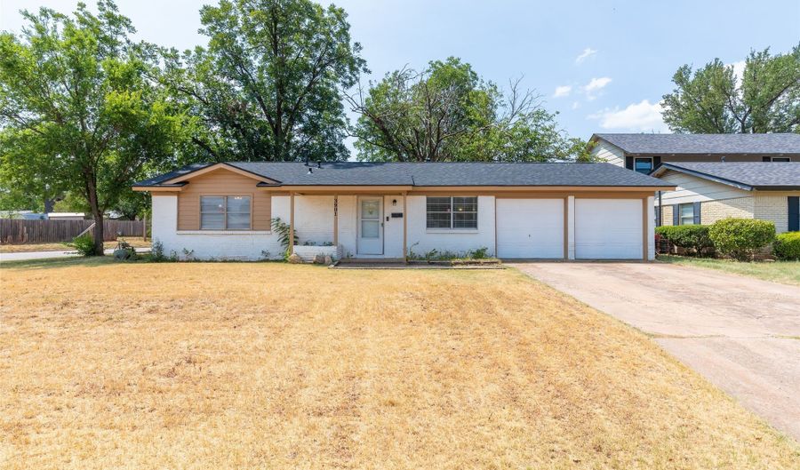3901 Laurel Dr, Abilene, TX 79603 - 3 Beds, 2 Bath