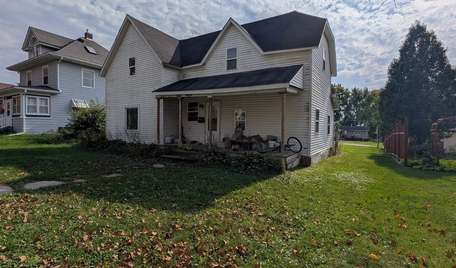 910 2nd Ave, Ackley, IA 50601 - 4 Beds, 1 Bath