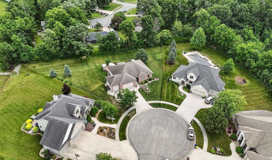 1208 Phaeton Way, Auburn, IN 46706 - 3 Beds, 3 Bath
