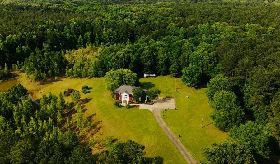 1130 Highway 15, Ackerman, MS 39735 - 4 Beds, 3 Bath