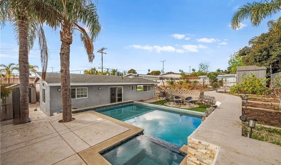 4228 Lewis St, Oceanside, CA 92056 - 3 Beds, 2 Bath