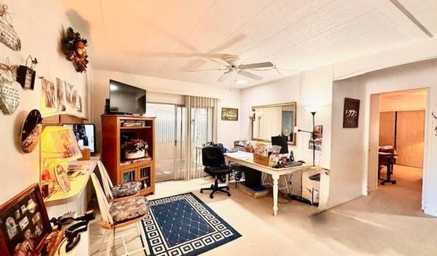 8975 Lawrence Welk Dr 157, Escondido, CA 92026 - 2 Beds, 2 Bath