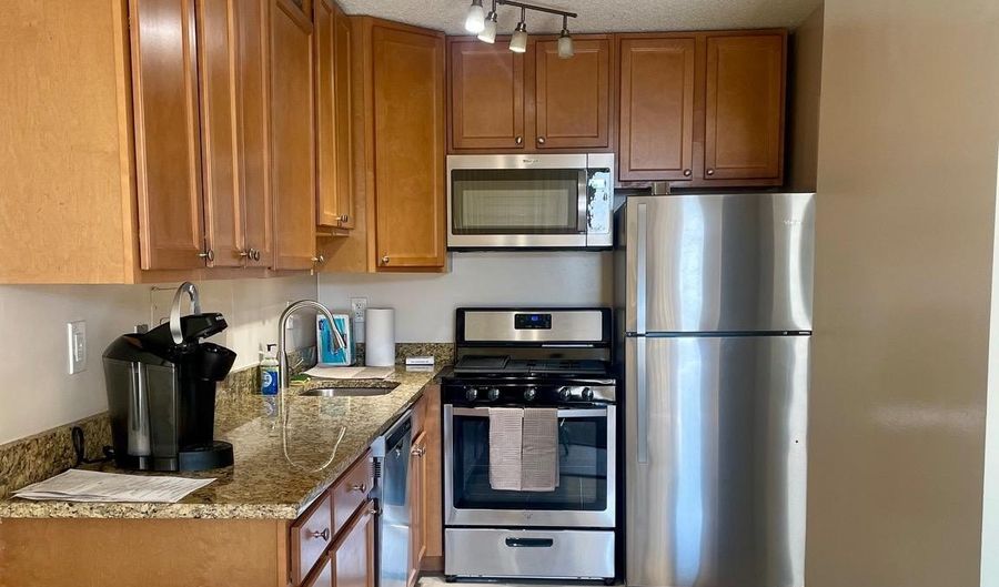 5225 POOKS HILL Rd 1607N, Bethesda, MD 20814 - 1 Beds, 1 Bath