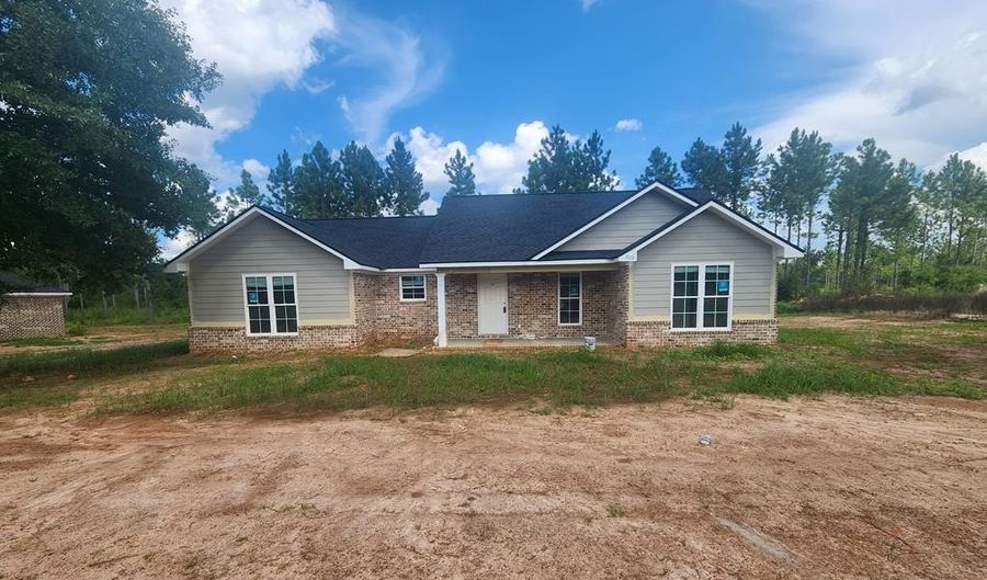 906 Lockett Station Rd, Albany, GA 31721 - 3 Beds, 2 Bath