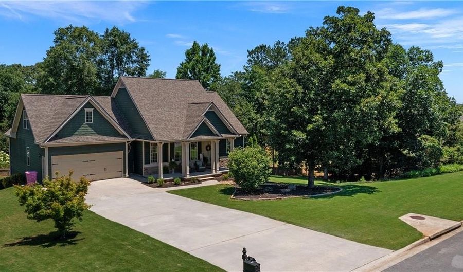 130 Riverboat Dr SW, Adairsville, GA 30103 - 6 Beds, 4 Bath