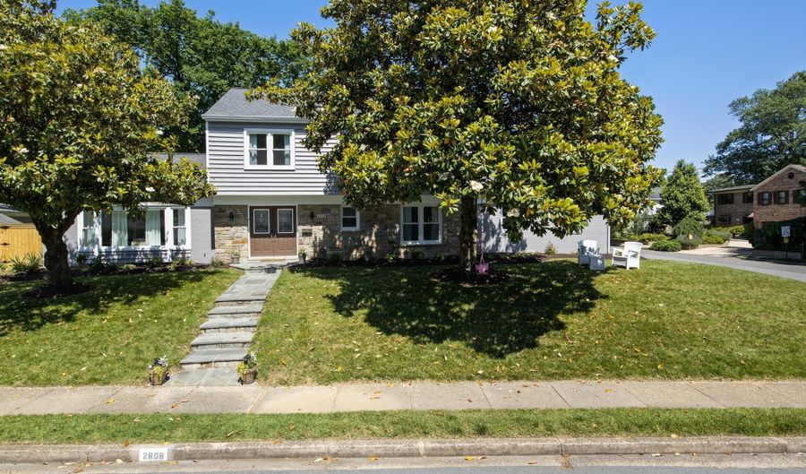 2606 N QUINCY St, Arlington, VA 22207 - 6 Beds, 4 Bath